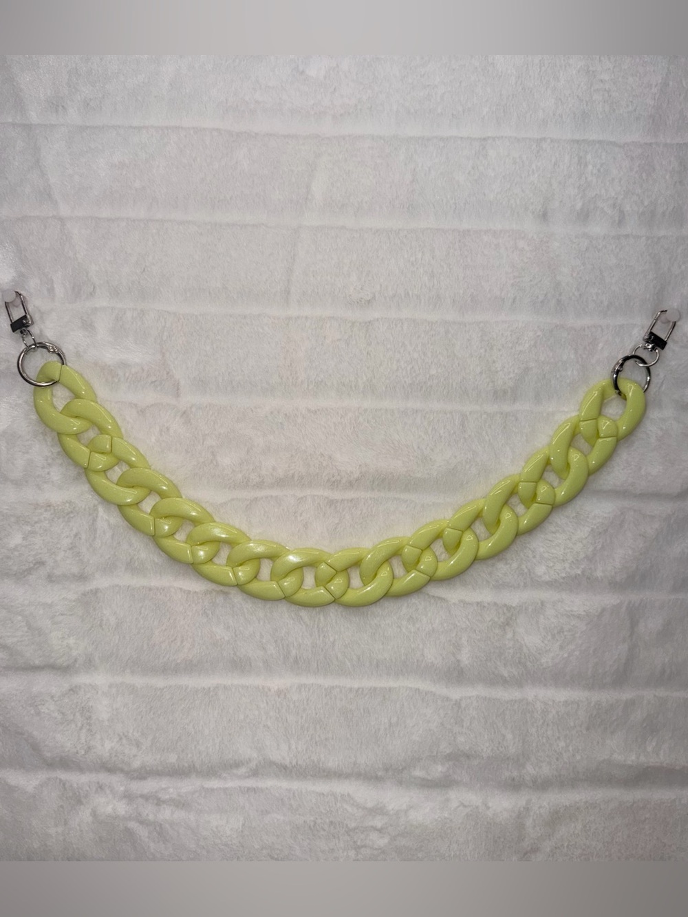Soft Chartreuse Glossy Acrylic Bag Chain 17”